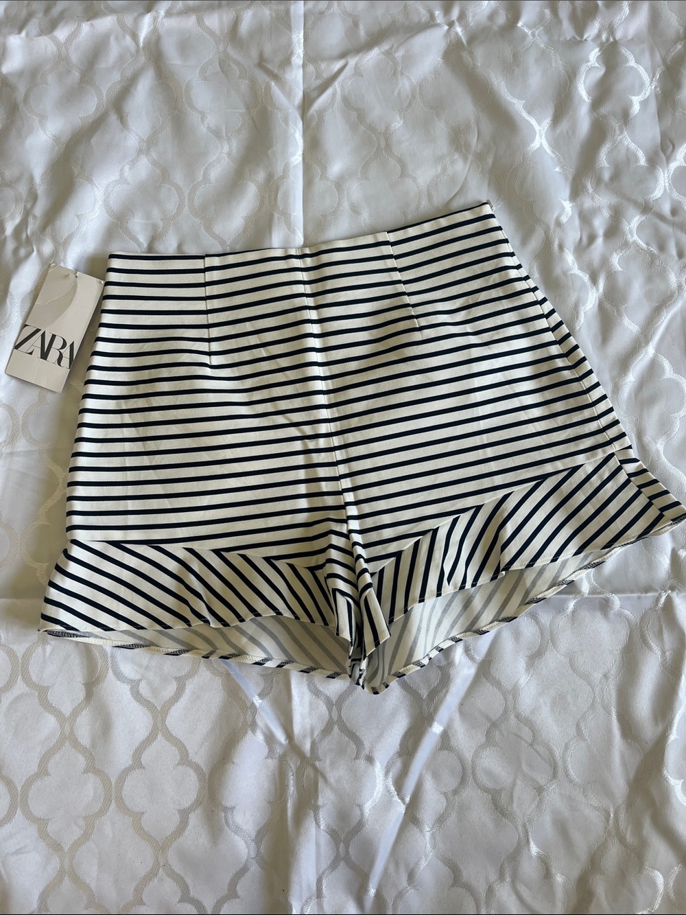 High waist striped shorts